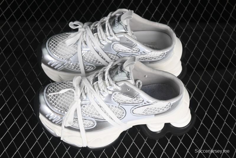 حذاء رياضي ذو رباط بتصميم نجمة بتصميم نجمة بأربطة مجوفة مع زيادة ارتفاع 5 سم - G25U9789