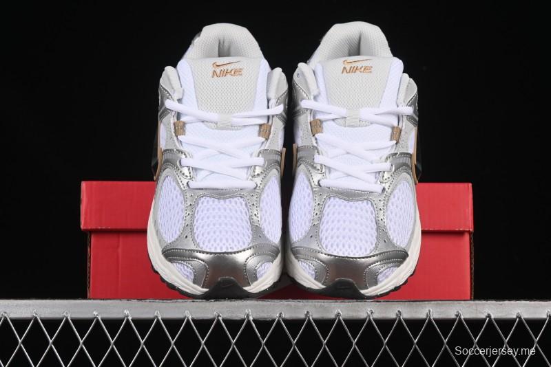 حذاء الجري الكلاسيكي الكلاسيكي من نايك V5 RNRR ميلينيوم ميلينيوم بنعل وسطي من الفوم - HJ5228-102