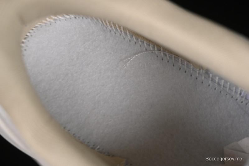 حذاء نايك اير جوردان كمفت اير ريترو الرياضي - HJ6778-102