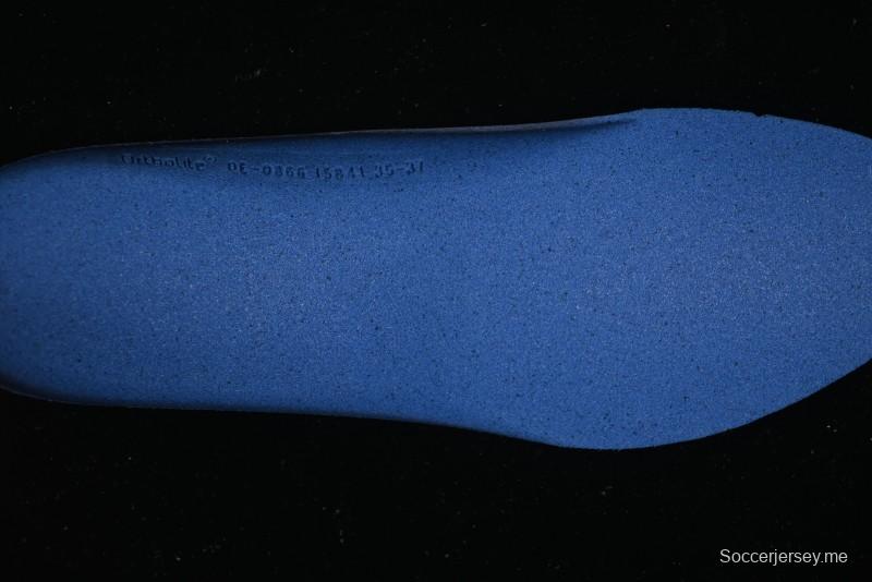 حذاء مونكلر تريلجريب تريلجريب جي تي إكس المضاد للتمزق من مونكلر حذاء خارجي جبلي بمواد مضادة للتمزق مع جور تكس ونعل خارجي من فيبرام - M00150M6291