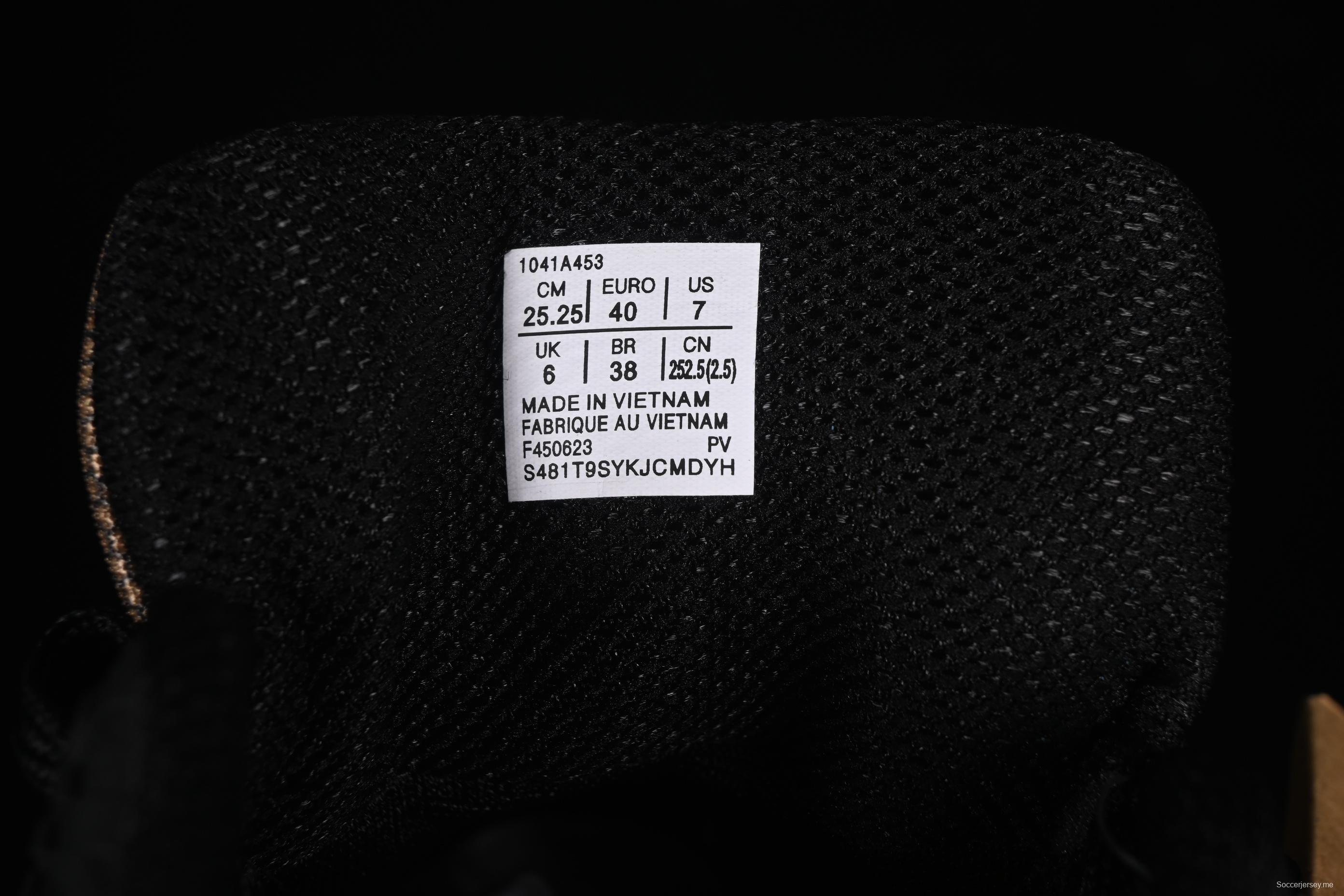 حذاء الجري جل-ريسوليوشن 9 ريترو من اسيكس جل-ريسوليوشن 9 مبطن كاجوال قابل للتنفس - 1041A453-001