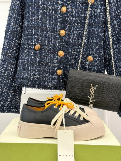 2025 Women Marni Black Leather Platform Sneakers With Contrast Laces LY00360(F)