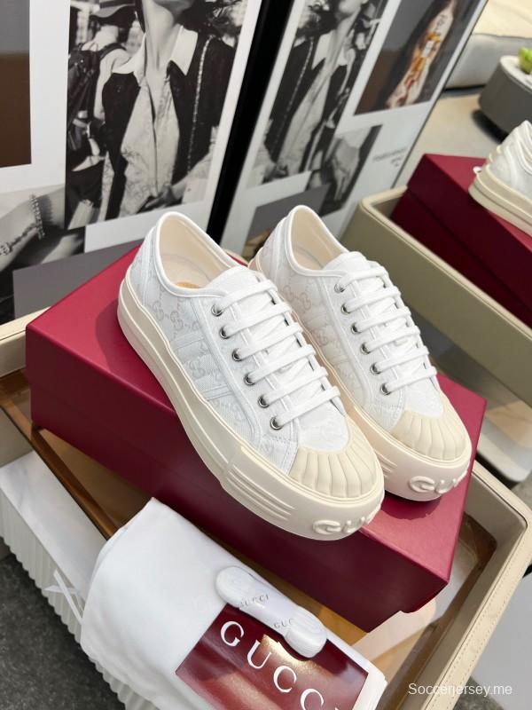 2025 Women Gucci White Canvas Sneakers LY00360