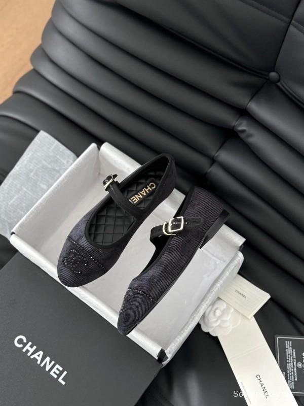 2025 Women Chanel Black Velvet Mary Jane Embroidered LY00280