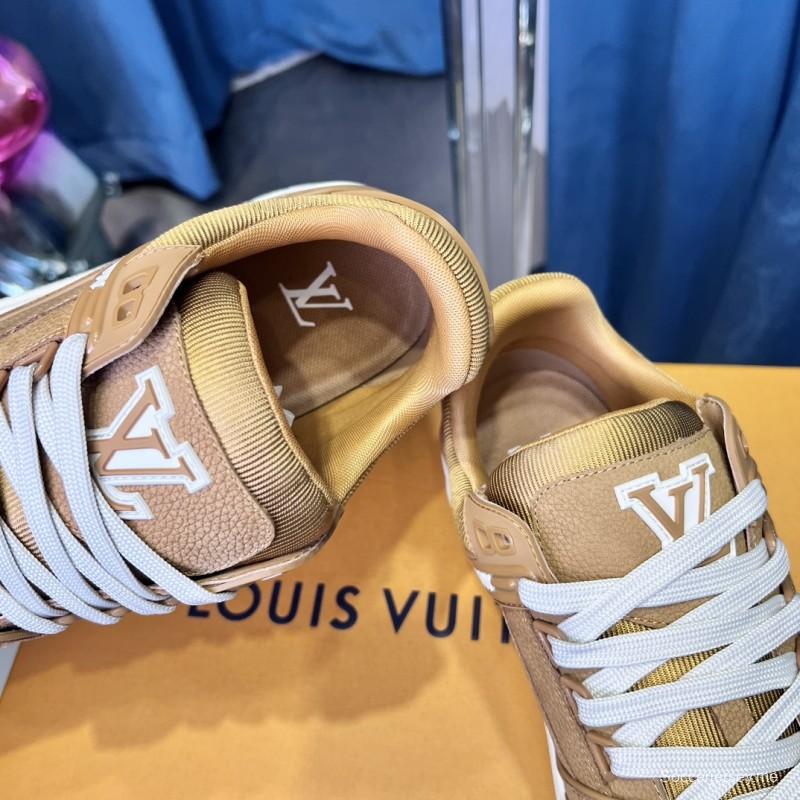 2025 Unisex Louis Vuitton Beige Suede Leather LV Trainer