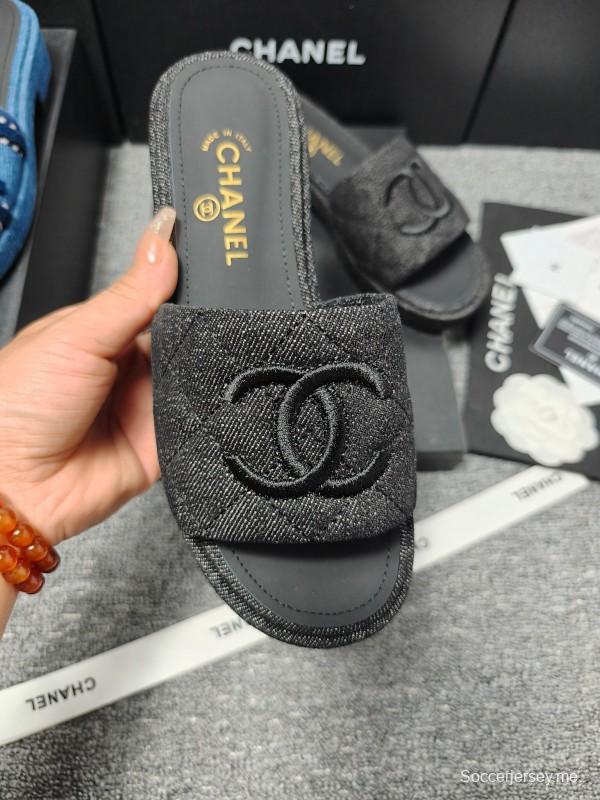 2025 Slippers Chanel Black Fabric Slippers