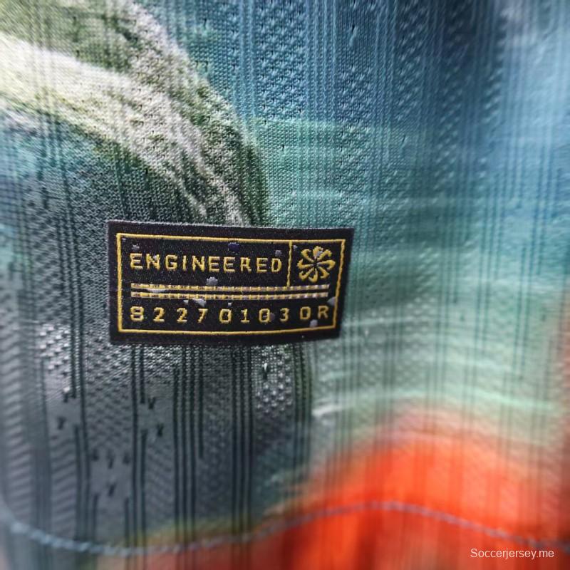 إصدار اللاعب 2025 قميص البرازيل باللون الأزرق الفاتح مع عمل فني ديني ليسوع المسيح