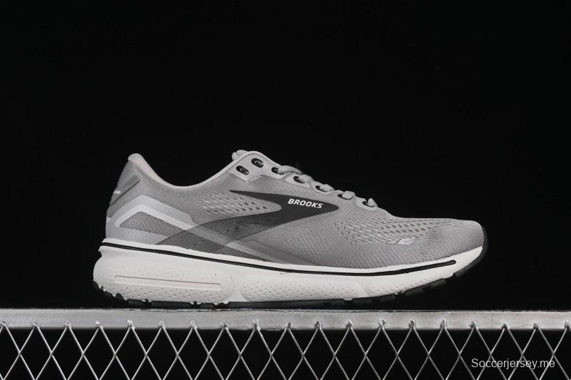 حذاء الجري الرياضي الكاجوال جوست 15 من بروكس جوست 15 ذو تصميم منخفض ومبطن ومساند مسندة ومريح - 1103931D098