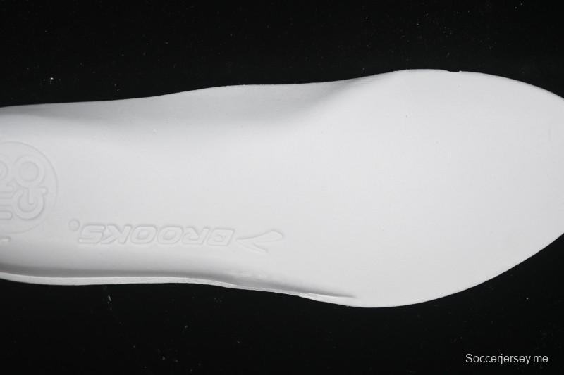 حذاء الجري الرياضي الكاجوال جوست 15 من بروكس جوست 15 ذو تصميم منخفض ومبطن ومساند مسندة ومريح - 1203801B492