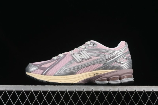 حذاء الجري الكاجوال من سلسلة 1906 من نيو بالانس 1906 ريترو على الطراز الأبوي - U1906RNF