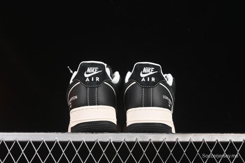 حذاء نايك اير فورس 1 '07 المنخفض من نايك اير فورس 1 '07 LV Collaboration أسود جلدي كاجوال رياضي - YX5066-349