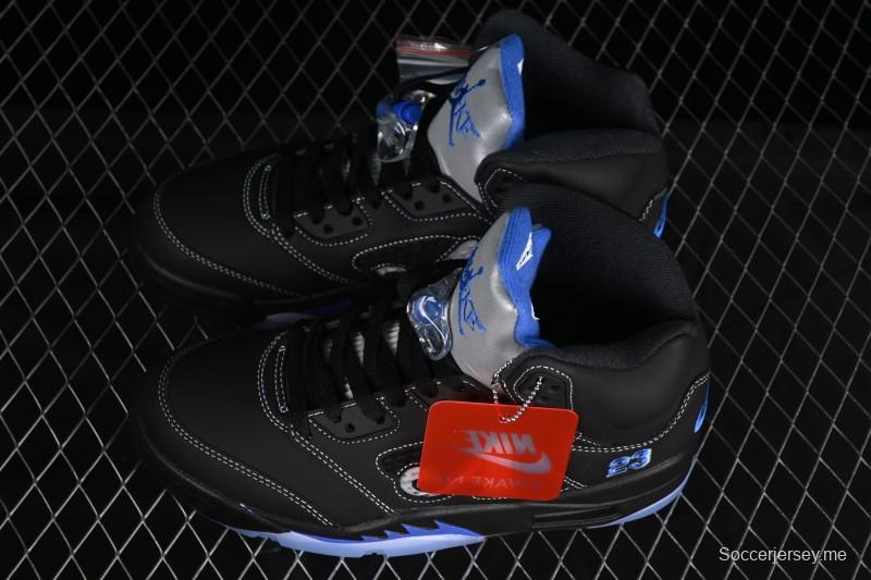 حذاء كرة السلة نايك اويك نيويورك × اير جوردان 5 بلاك ميتاليك - DV4982-004