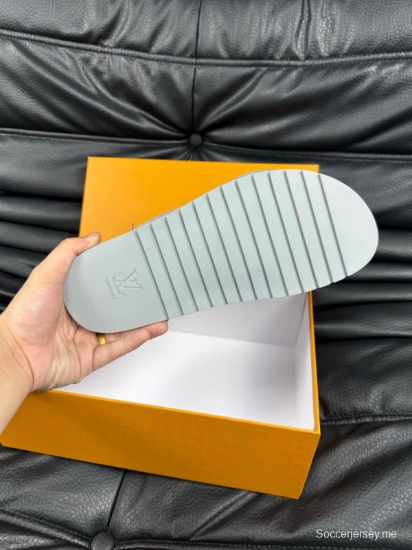 2025 Men Louis Vuitton White Leather Slippers AS00180