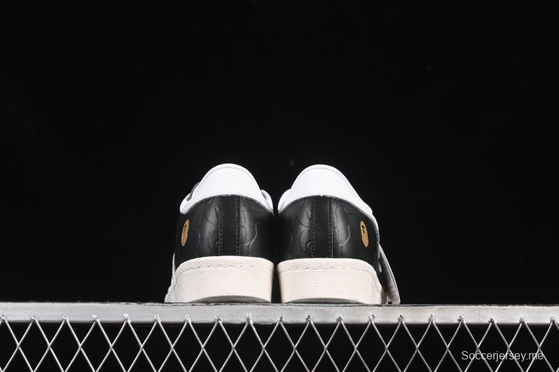 أديداس بابي سوبرستار سنيكرز كاجوال بتصميم صدفي من الأمام - JQ3666