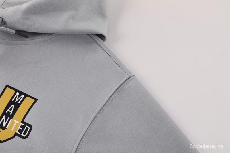 25/26 مانشستر يونايتد هويد جاكيت بسحاب كامل رمادي اللون هويد 25/26 مانشستر يونايتد + بنطلون طويل