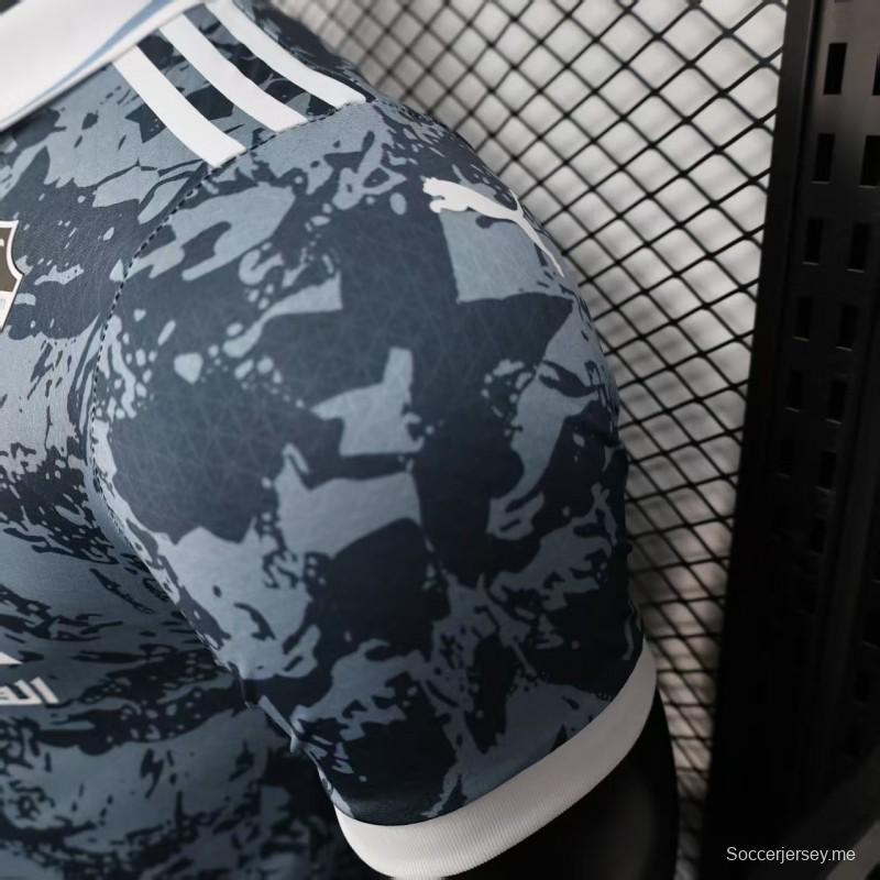 إصدار اللاعب 25/26 قميص الأهلي الرمادي بنقشة التمويه 25/26