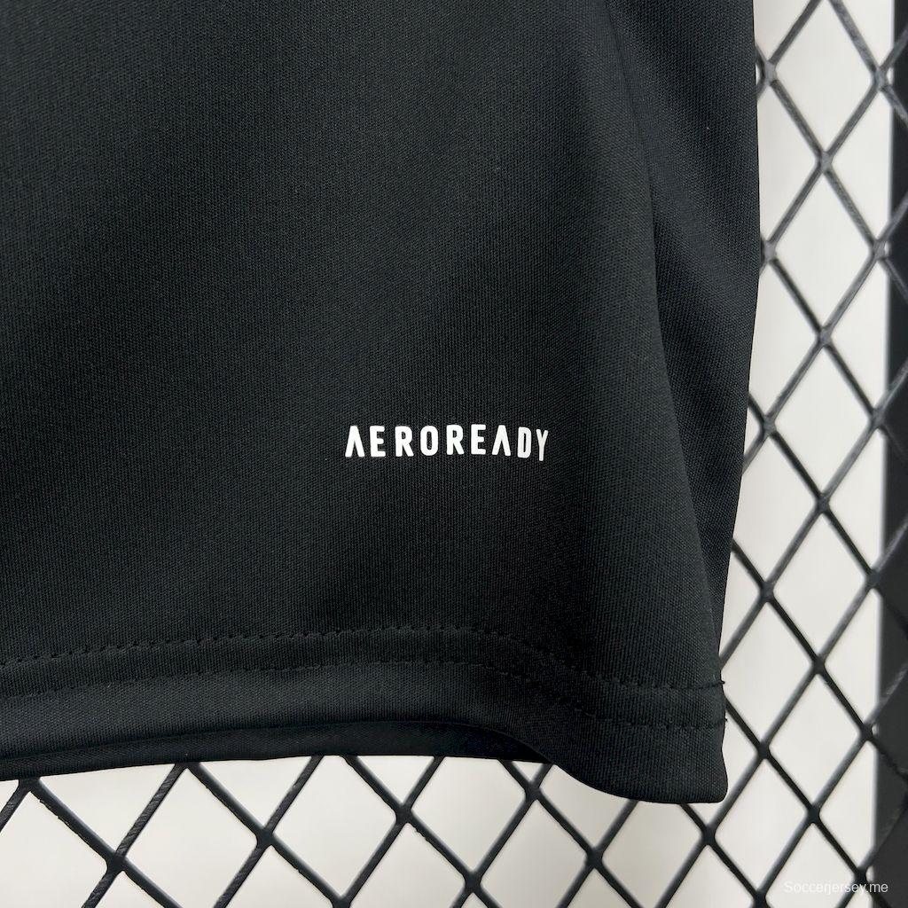 2025/25/26 كيدزأستون فيلا طقم فريق أستون فيلا خارج الملعب