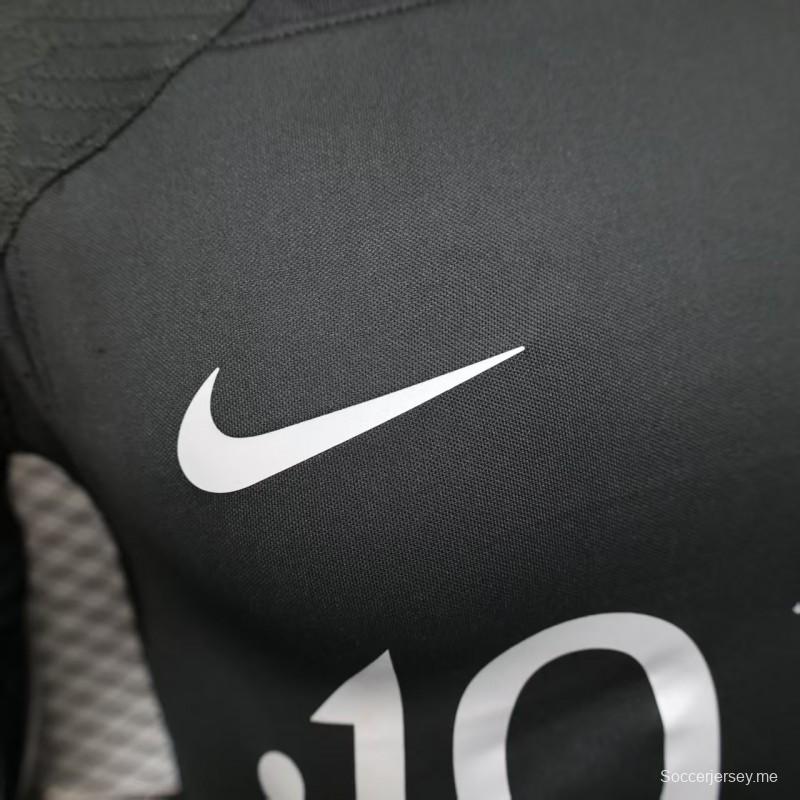 نسخة اللاعب 25/26 قميص بطل الأهلي الأسود مع الراعي الفضي