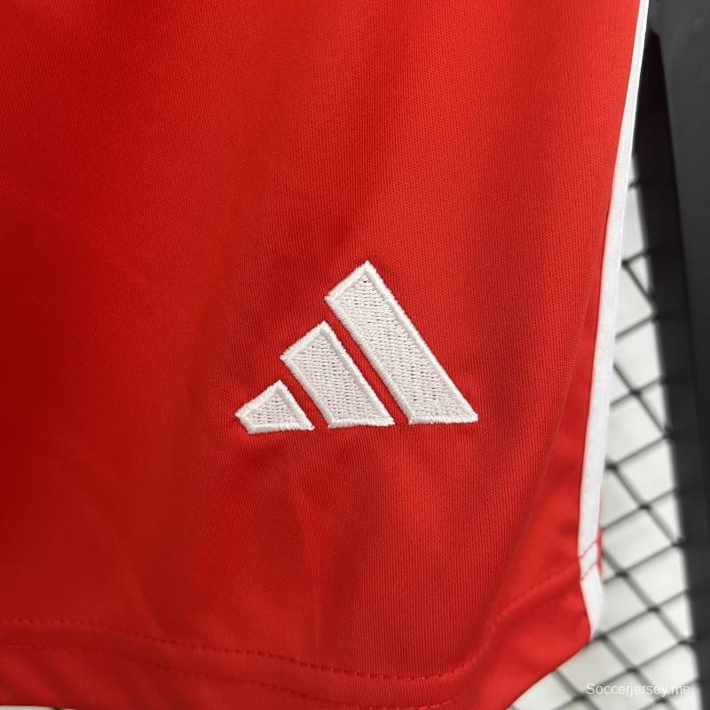 25/26 شورت بايرن ميونيخ الرئيسي 25/26