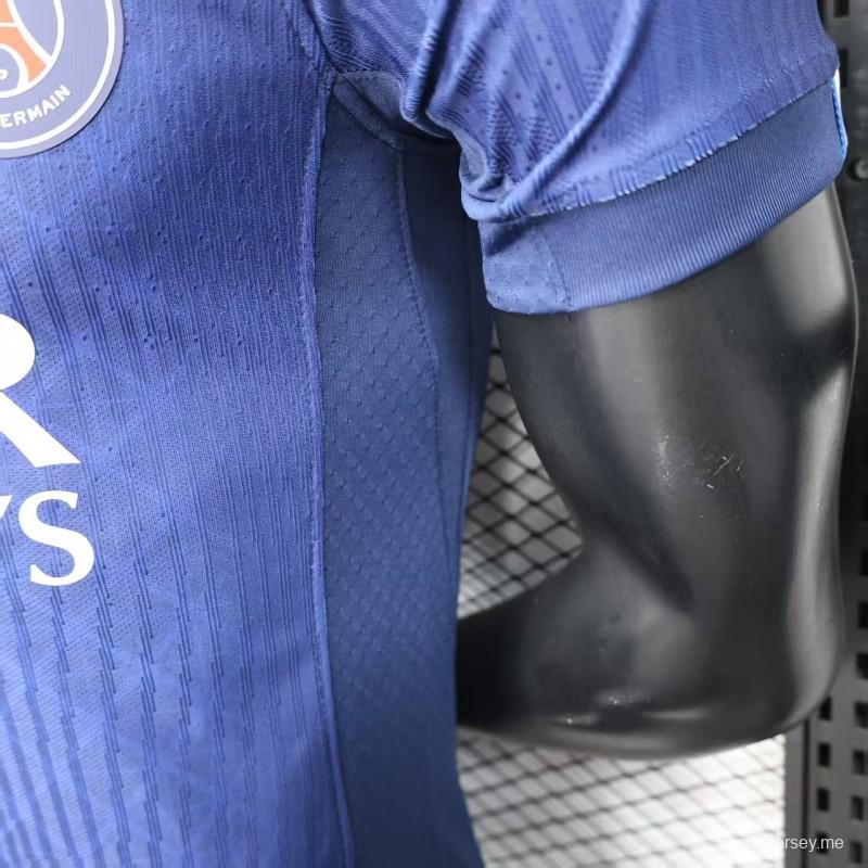 1 قميص فريق باريس سان جيرمان نسخة 25/26 من إصدار 25/26 مع طباعة تاريخ المباراة