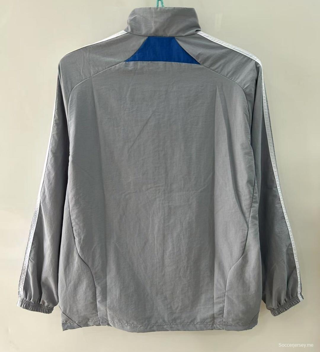 25/26 سترة واقية من الريح رمادية اللون لبايرن ميونيخ