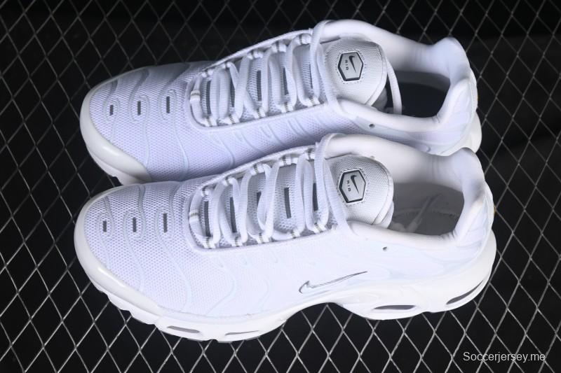 حذاء الجري اير ماكس بلس ريترو من نايك مع وسادة هوائية - 604133-139