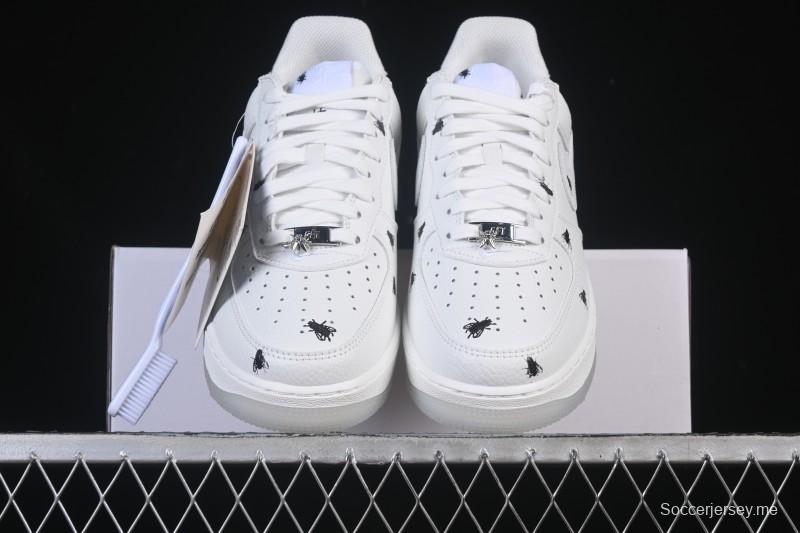 حذاء رياضي نايك اير فورس 1 '07 منخفض كاجوال مخصص - IM3081-100