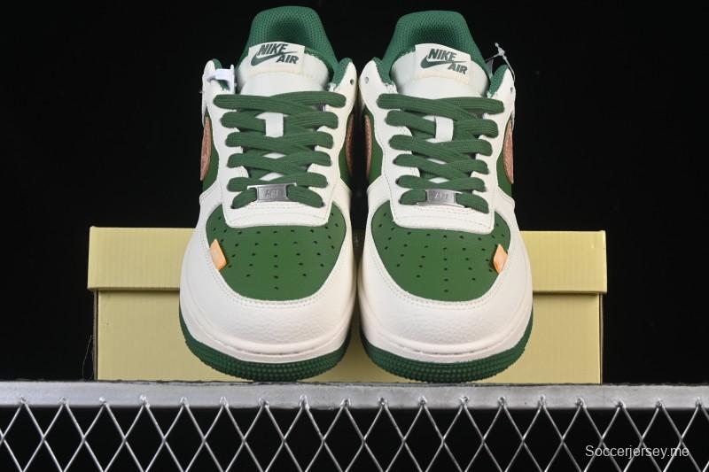 حذاء نايك اير فورس 1 '07 منخفض من نايك ستون آيلاند تعاون ستون آيلاند باللون البيج والأخضر المزين بالزهور - JP8028-010