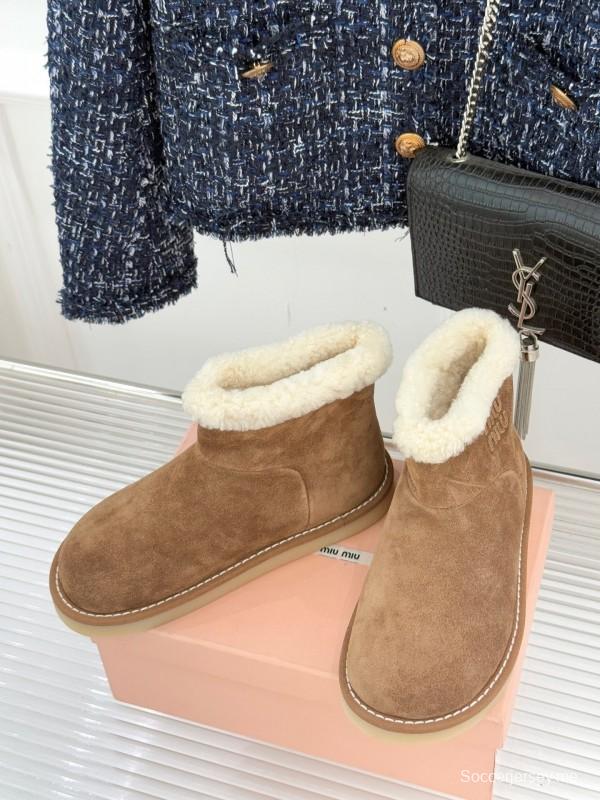 Miu Miu Retro Shearling Platform Snow Boots - KFY00300