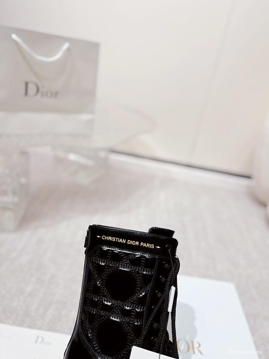 DIOR CHRONO Embroidered Motorcycle Ankle Boots - LY00400