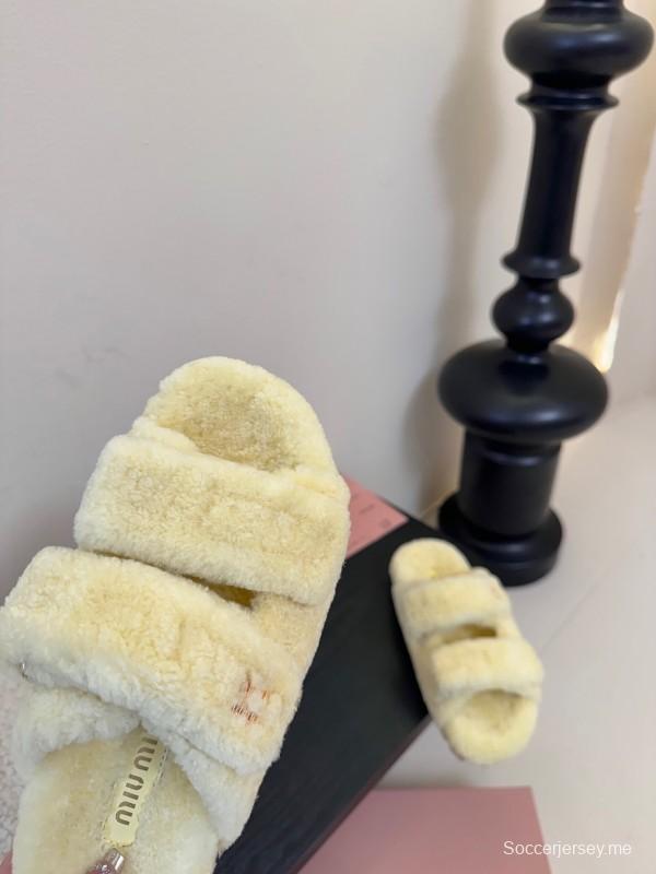 ميو ميو 2025 زلاجات ميو ميو 2025 فرو SS - KFY00310