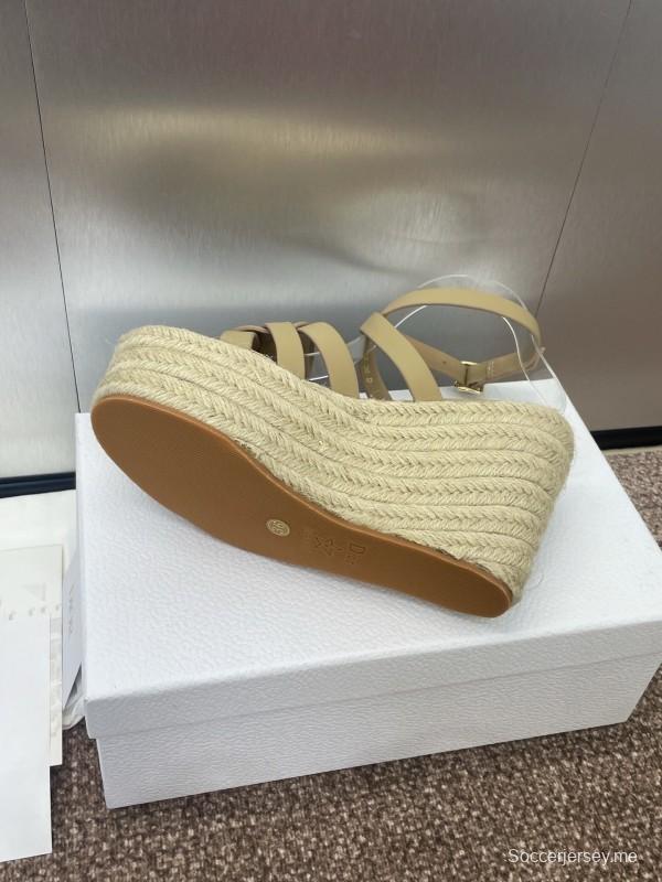 حذاء ديور D-Club D-Club جيلي ملون مجوف بحزام متقاطع ذو كعب عالٍ نسائي - KFY00290