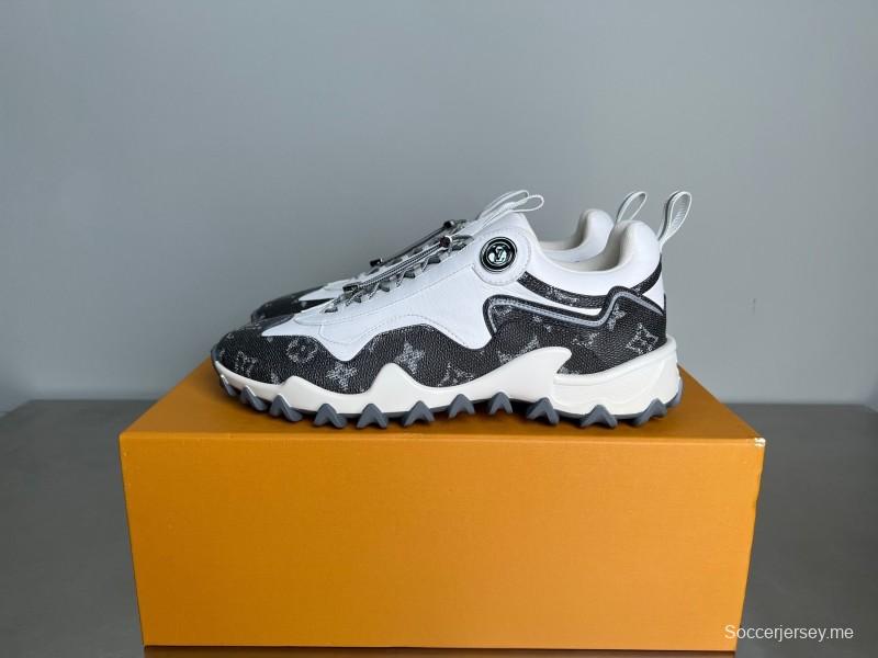 حذاء LV RUSH RUSH من جلد العجل المعدني LV الدائري الدائري المقاوم للانزلاق ذو تصميم كاجوال منخفض - YC