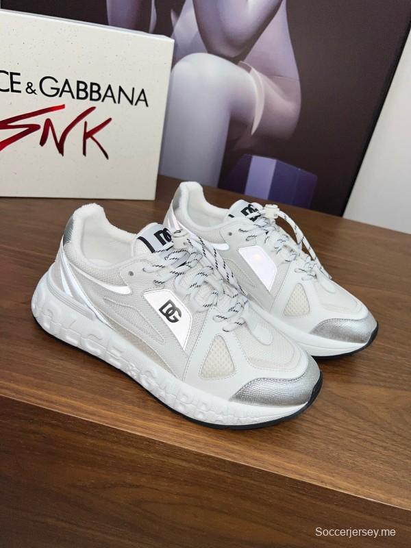 حذاء كاجوال من دولتشي آند غابانا 2025 بتصميم عادي مبالغ فيه - AS00320