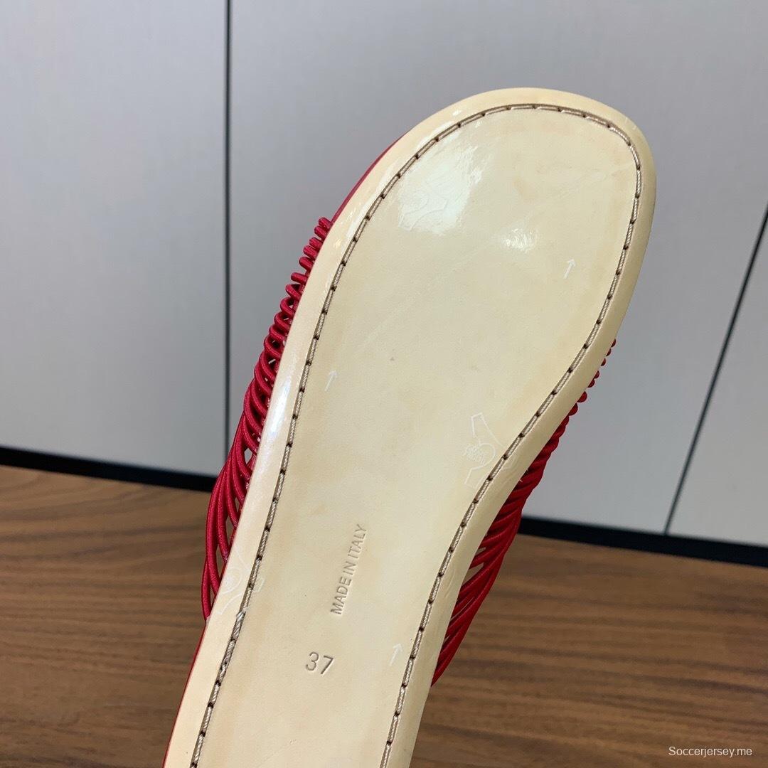 صندل شبكي روماني من ذا رو 2025 بتصميم بسيط - KFY00210