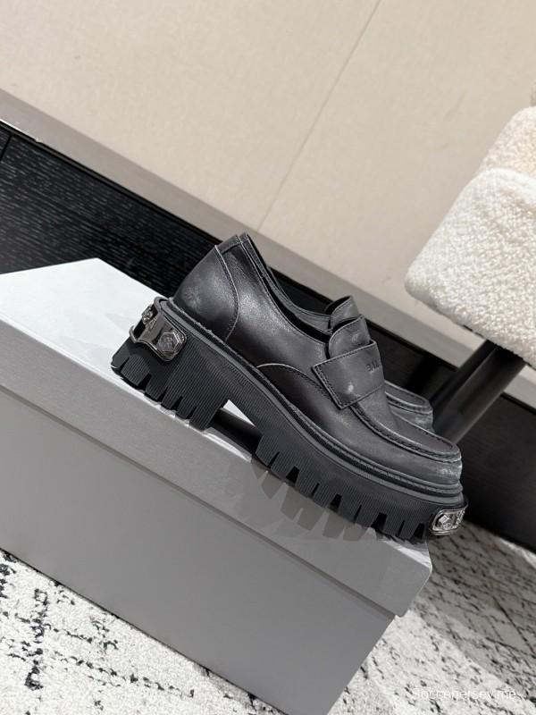 حذاء بالنسياغا 2025 من بالنسياغا بتصميم عتيق ونعل خفيف الوزن من مادة TPU - KFY00320