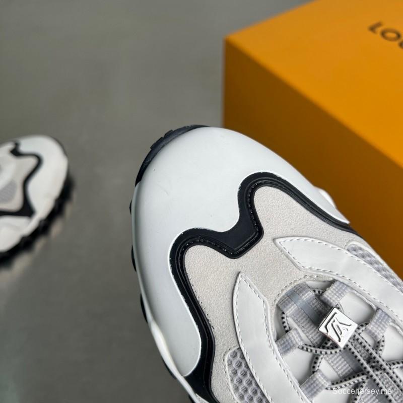 حذاء LV RUSH RUSH من جلد العجل المعدني LV الدائري الدائري المقاوم للانزلاق ذو تصميم كاجوال منخفض - YC