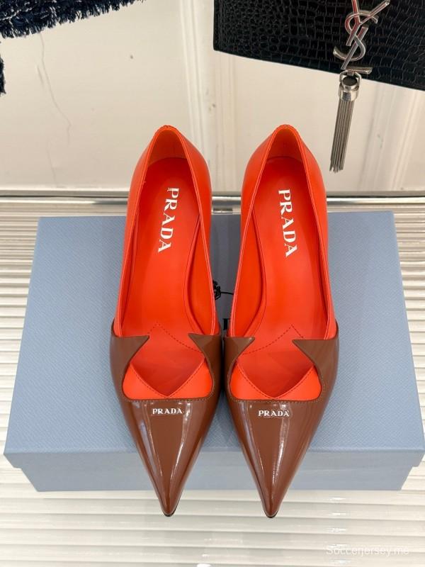 PRADA 2025/SS حذاء فردي بكعب مدبب من الأمام بكعب واحد - KFY00310