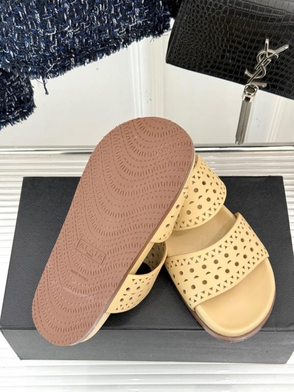 صندل ألايا لربيع وصيف 2025 صندل كاجوال بفتحة ليزر - KFY00260