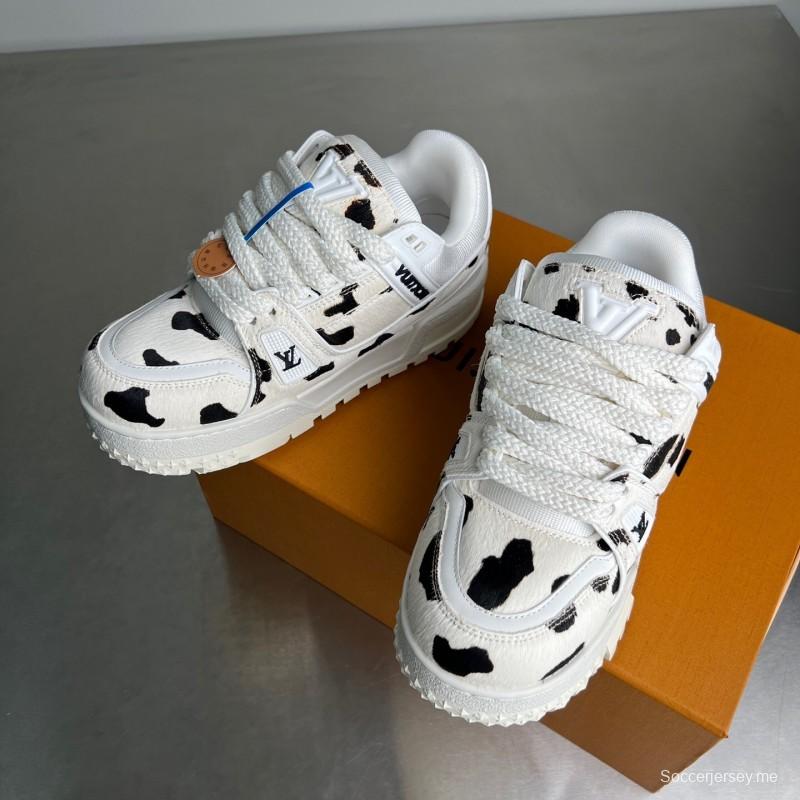 ليف 2025/س 2025/س سنيكرز بشعار توقيعات جلدية - YC