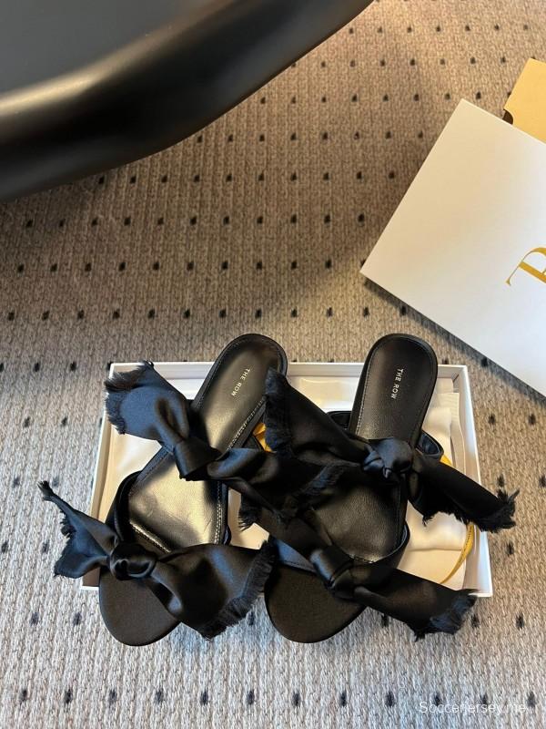 حذاء بعقدة منسوجة يدويًا من ذا رو 25ss - KFY00280