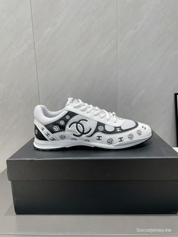 شانيل شانيل سيلفر هورن كينغ II سلسلة كاجوال كينغ II لربيع وصيف 2025 - KFY00330