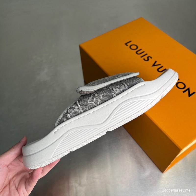 شبشب بغل ميامي من لويس فويتون ميامي مع قفل بخطاف وحلقة - YC