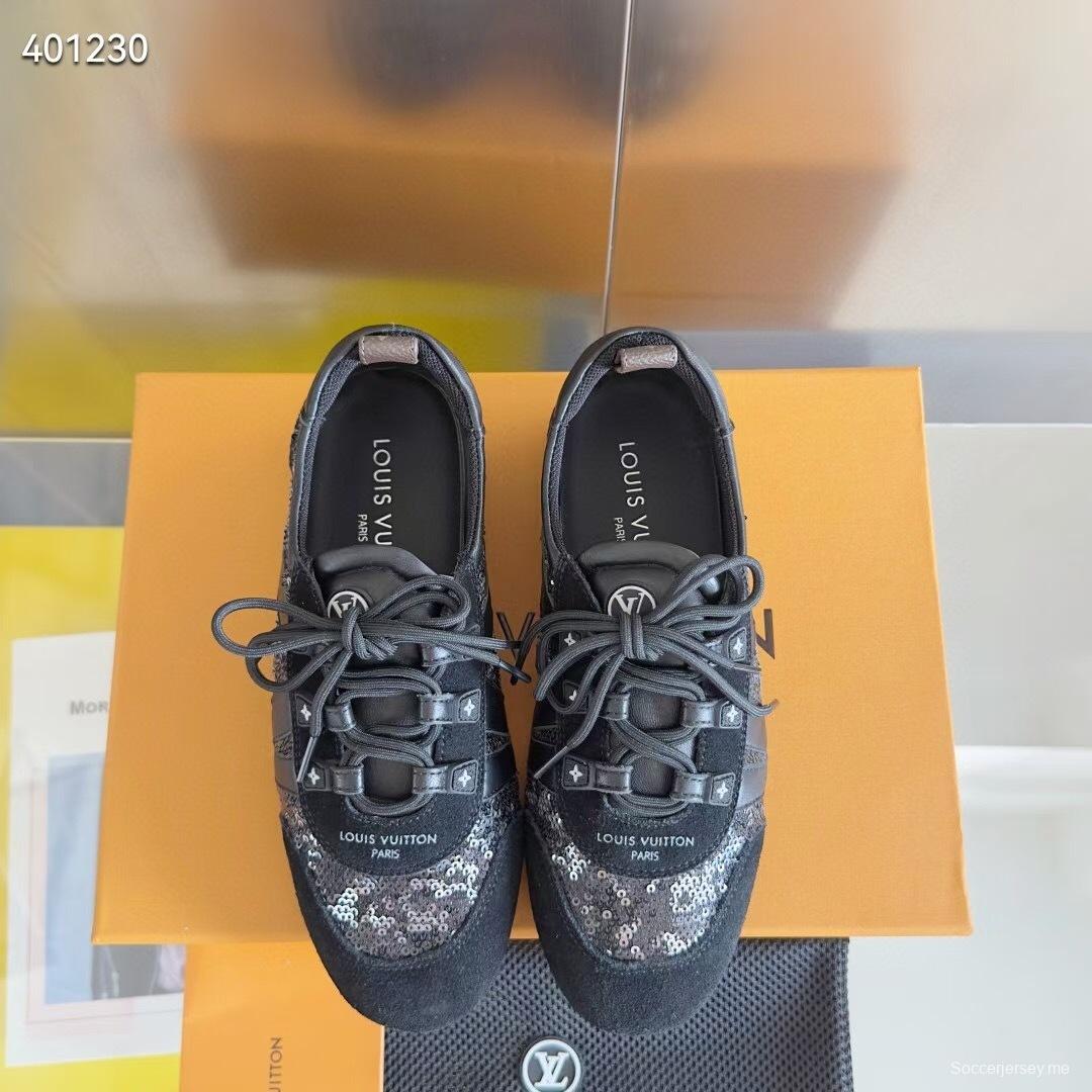 لويس فويتون سنيكرينا سنيكرينا سنيكرينا سنيكرز باليه إصدار ثنائي مع رقاقة - AS00350