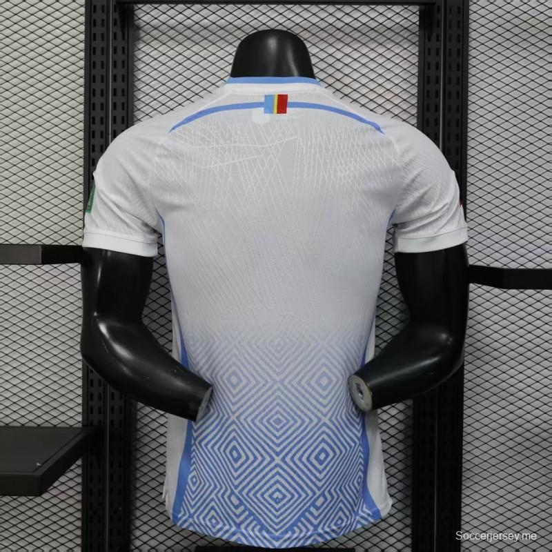 نسخة اللاعب 2026 قميص جمهورية الكونغو الديمقراطية الثالث باللون الأبيض والأزرق الهندسي 2026