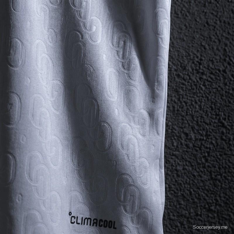 26/27 قميص كولو كولو الأبيض