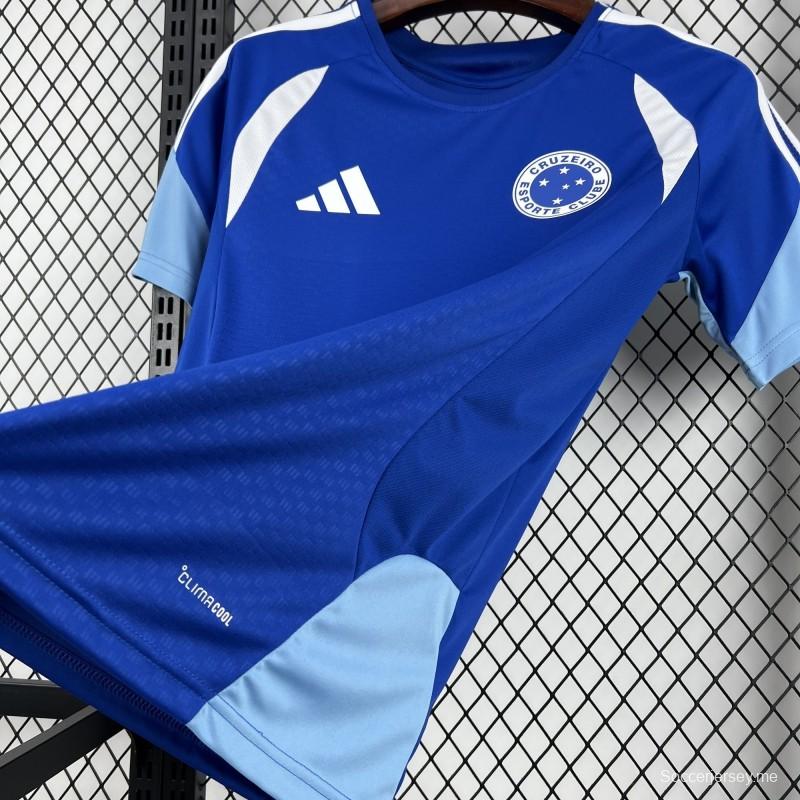 2025/26 كروزيرو قميص ما قبل المباراة