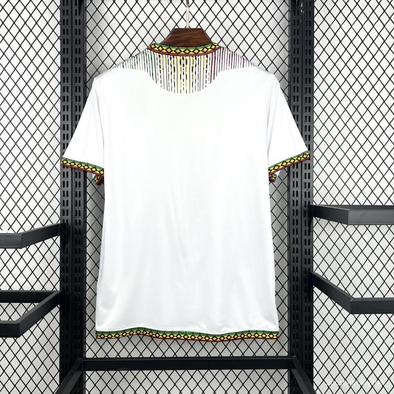 2026 مالي القميص الرئيسي