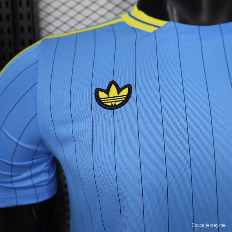 قميص اللاعب الإصدار 2026 بلون أزرق كولومبي مع أيقونات التراس