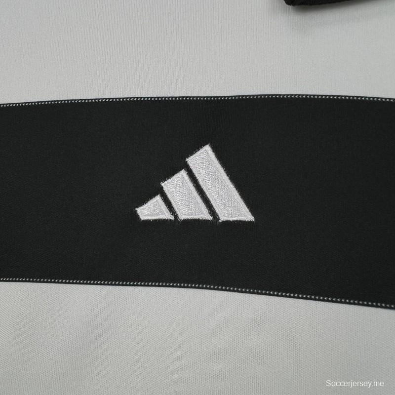 قميص يوفنتوس الرابع للرجال بمقاس 2025/26 ذو الأكمام الطويلة